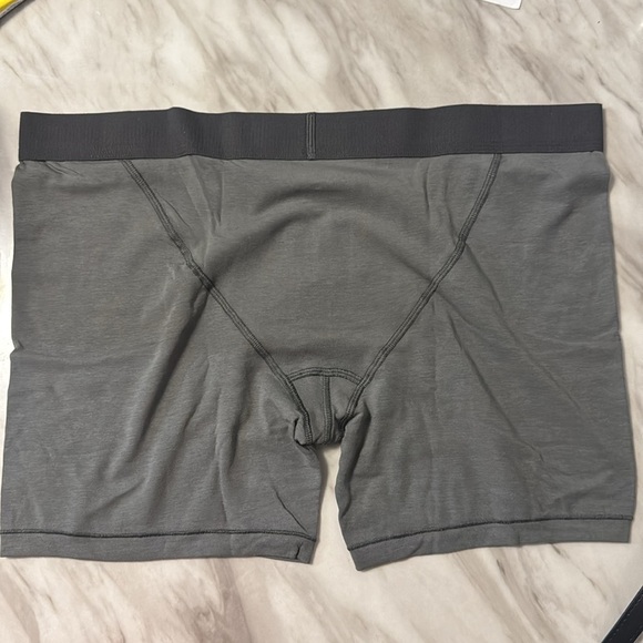 SKIMS Men's Boxer Briefs 3-Pack Modal Cotton Comfort 3" Inseam NEW IN BOX Large - Picture 5 of 6
